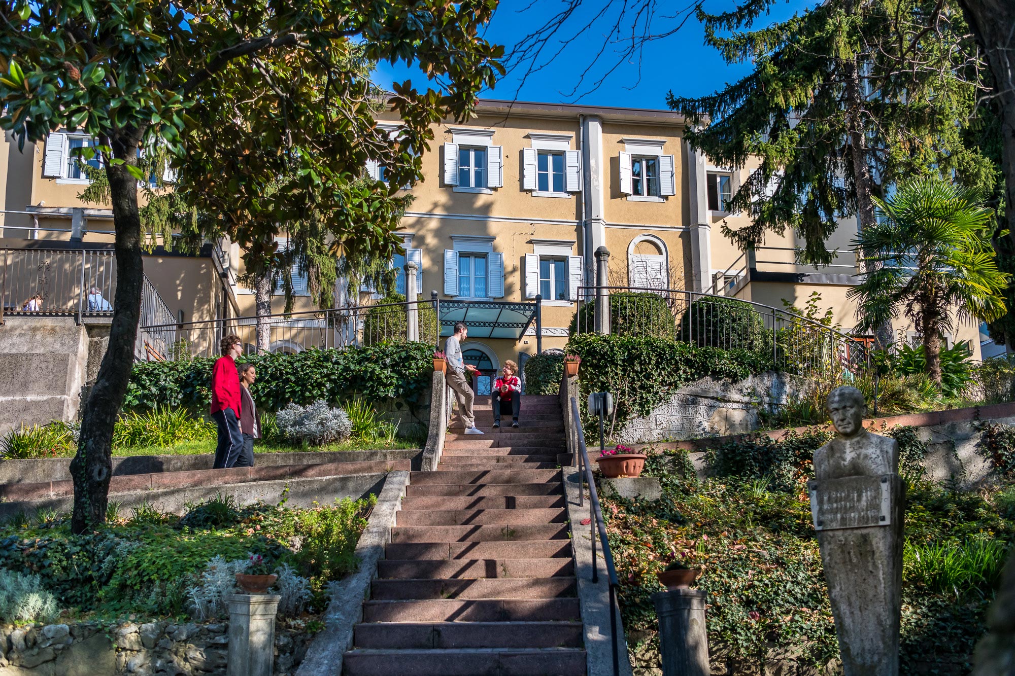 residenza universitaria rifugio cuor di gesù giardino 2